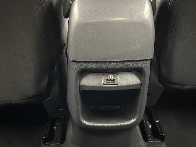 Nissan Juke DIG-T N-Connecta 4x2 DCT 84 kW (114 CV)