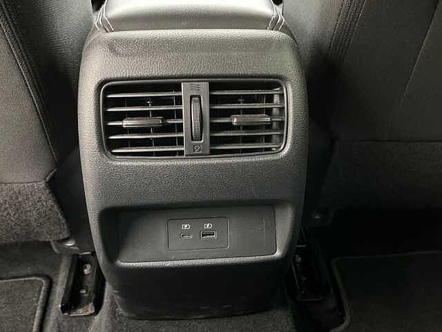 Nissan Qashqai DIG-T 140 mHEV N-Connecta 4x2 103 kW (140 CV)