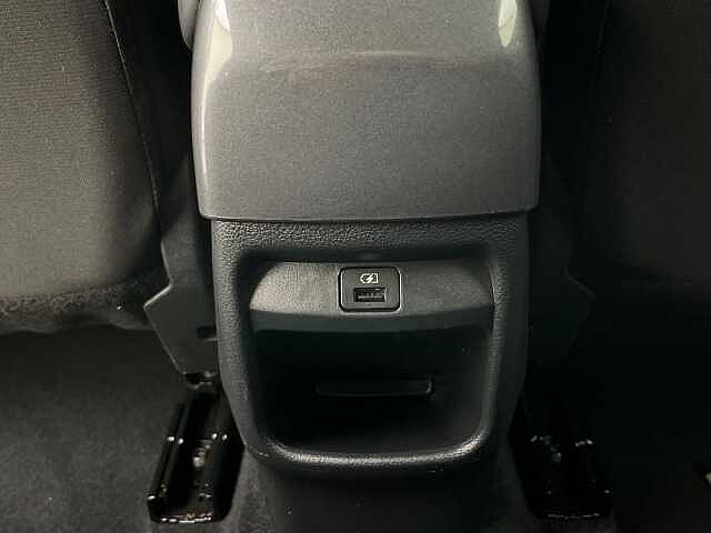 Nissan Juke DIG-T N-Connecta 4x2 DCT 84 kW (114 CV)