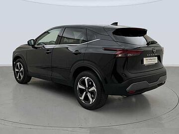 Nissan Qashqai DIG-T 140 mHEV N-Connecta 4x2 103 kW (140 CV) Midnight black (metalizado)