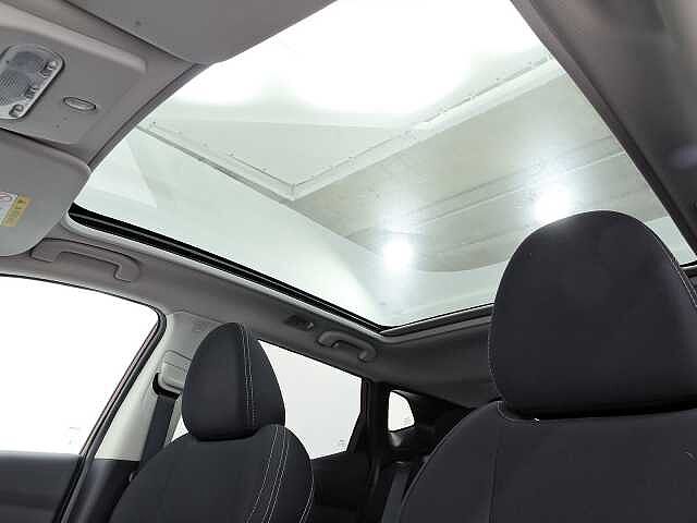 Nissan Qashqai 1.3 DIG-T 160 DCT N-CONNECTA 5P (TECHO Y BARRAS+RUEDA REPUESTO)