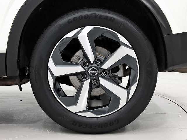 Nissan Qashqai 1.3 DIG-T MHEV 158CV N-CONNECTA DCT 5P(TECHO)