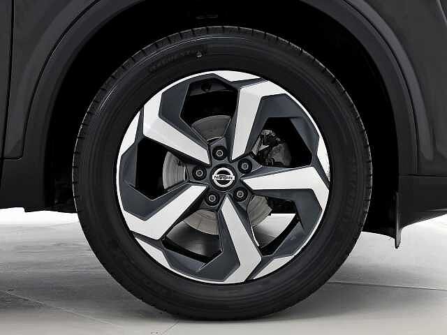Nissan Qashqai 1.3 DIG-T MHEV 140CV N-GO 5P