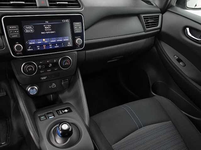 Nissan Leaf BEV 40KWH ACENTA 5P