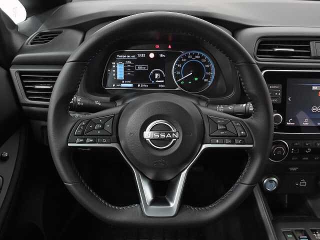 Nissan Leaf BEV 40KWH ACENTA 5P