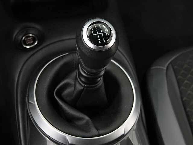 Nissan Juke 1.0 DIG-T 114CV N-CONNECTA 5P (NAVI)