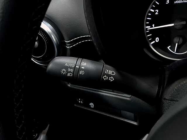 Nissan Juke 1.0 DIG-T 114CV N-CONNECTA 5P (BITONO)