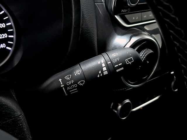 Nissan Juke 1.0 DIG-T 114CV N-CONNECTA 5P (BITONO)