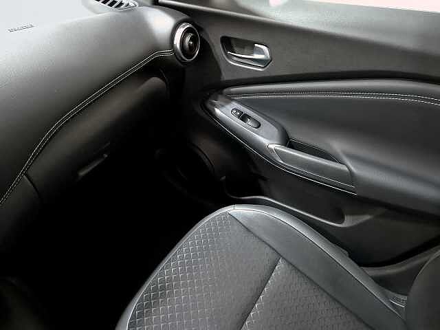 Nissan Juke 1.0 DIG-T 114CV N-CONNECTA 5P (BITONO)