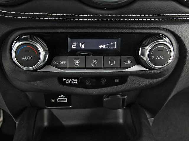 Nissan Juke 1.0 DIG-T 114CV N-CONNECTA 5P