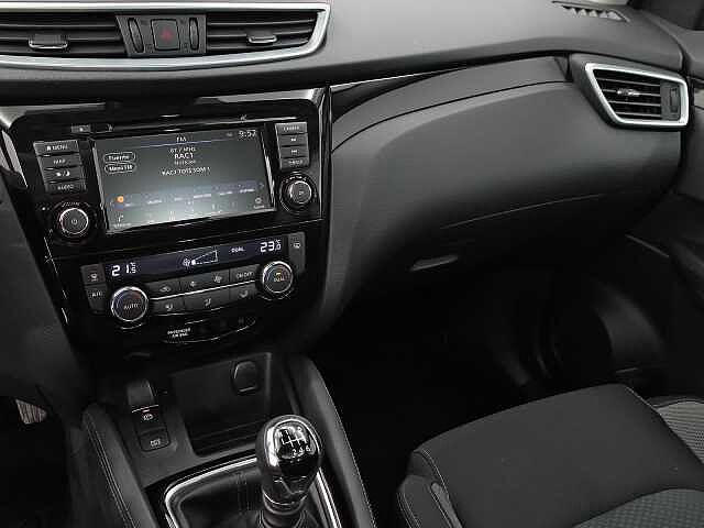 Nissan Qashqai 1.3 DIG-T N-CONNECTA 140CV 5P (TECHO PANORAMICO)