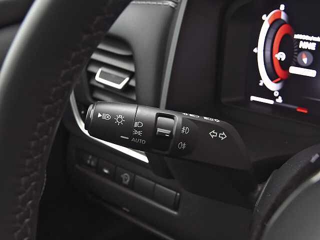 Nissan Qashqai 1.3 DIG-T MHEV 140CV N-CONNECTA 5P TECHO PANORAMICO)