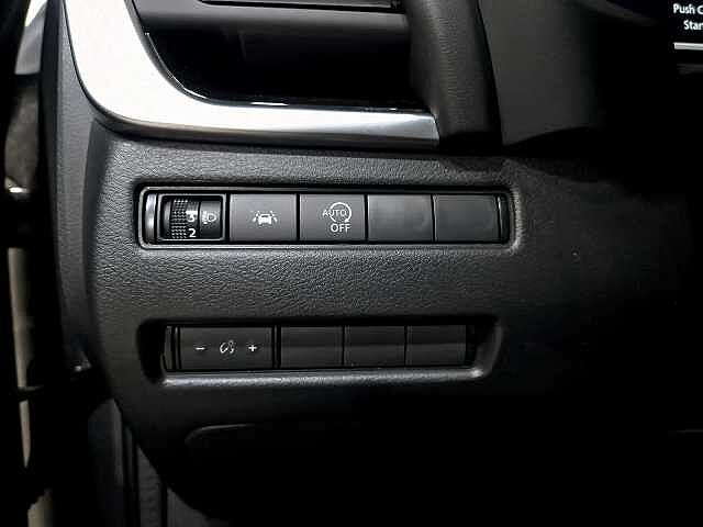 Nissan Qashqai 1.3 DIG-T MHEV 140CV N-CONNECTA 5P