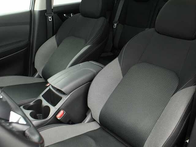 Nissan Qashqai 1.3 DIG-T N-CONNECTA 140CV 5P (TECHO PANORAMICO)