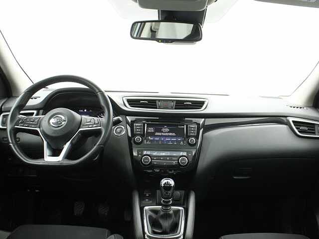 Nissan Qashqai 1.3 DIG-T N-CONNECTA 140CV 5P (TECHO PANORAMICO)