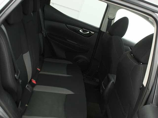 Nissan Qashqai 1.3 DIG-T N-CONNECTA 140CV 5P (TECHO PANORAMICO)
