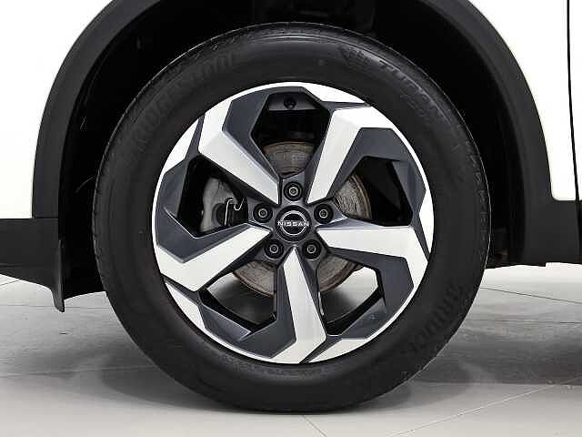 Nissan Qashqai 1.3 DIG-T MHEV 140CV N-CONNECTA 5P