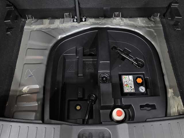 Nissan Juke 1.0 DIG-T 114CV N-CONNECTA 5P (NAVI+BITONO)