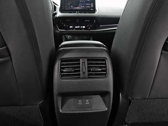 Nissan Qashqai 1.3 DIG-T MHEV 158CV N-CONNECTA CVT 5P
