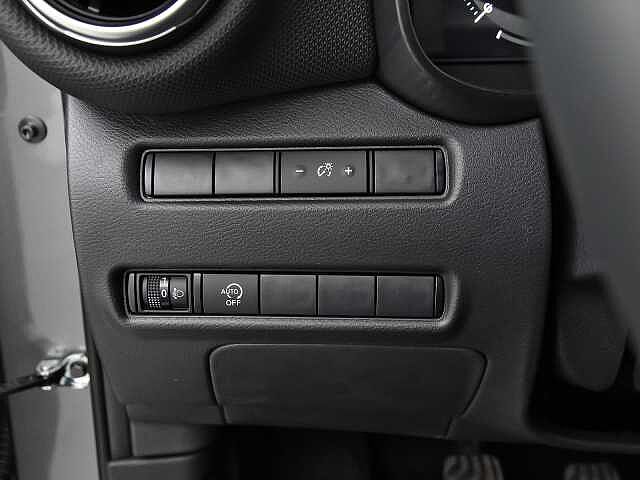 Nissan Juke 1.0 DIG-T 114CV N-CONNECTA 5P