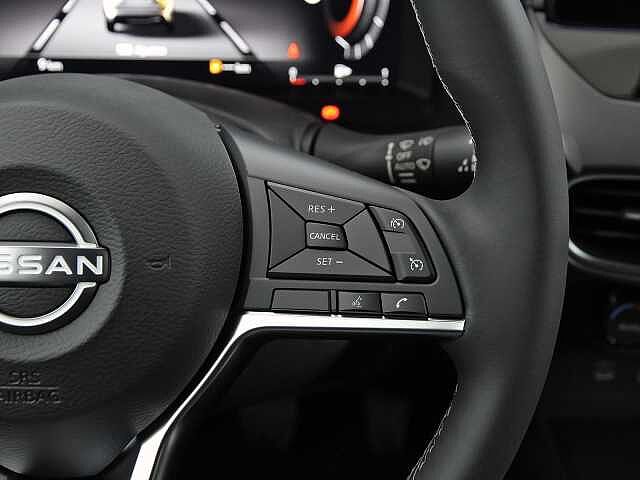 Nissan Juke 1.0 DIG-T 114CV N-CONNECTA 5P