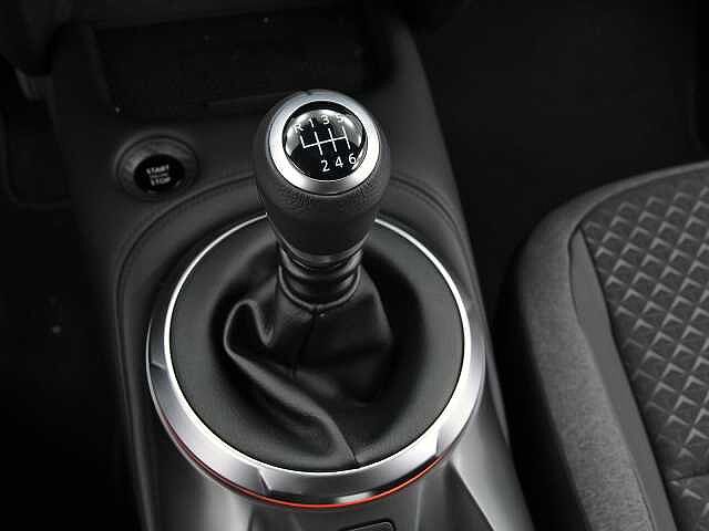 Nissan Juke 1.0 DIG-T 114CV N-CONNECTA 5P