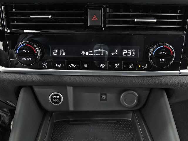 Nissan Qashqai 1.3 DIG-T MHEV 140CV N-CONNECTA 5P (BITONO)