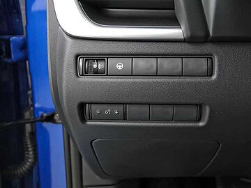 Nissan Qashqai 1.5 HEV E-POWER 190CV N-CONNECTA AUTO 5P Magnetic Blue Metalizado