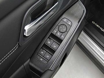 Nissan Qashqai 1.3 DIG-T MHEV 140 ACENTA 5P (ANTINIEBLAS LED+RUEDA REPUESTO) Diamond Silver Metalizado