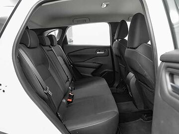 Nissan Qashqai 1.3 DIG-T MHEV 140 ACENTA 5P (ANTINIEBLAS LED) Lunar White Metalizado