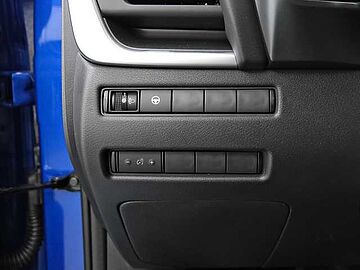 Nissan Qashqai 1.5 HEV E-POWER 190CV N-CONNECTA AUTO 5P(BITONO) Magnetic Blue + Black Metalizado