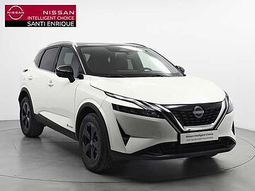 Nissan Qashqai 1.5 HEV E-POWER 190CV BLACK EDITION AUT 5P Lunar White + Midnight Black Metalizado