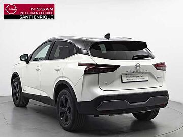 Nissan Qashqai 1.5 HEV E-POWER 190CV BLACK EDITION AUT 5P Lunar White + Midnight Black Metalizado