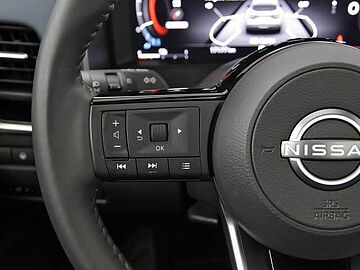 Nissan Qashqai 1.5 HEV E-POWER 190CV TEKNA+ AUTO 5P Magnetic Blue + Midnight Black Metalizado