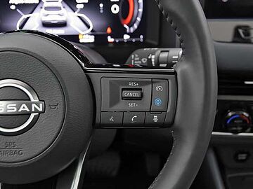 Nissan Qashqai 1.5 HEV E-POWER 190CV TEKNA+ AUTO 5P Magnetic Blue + Midnight Black Metalizado