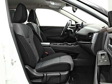 Nissan X-trail 1.5 HEV E-4ORCE 213 N-CONNECTA 5P Lunar White Metalizado