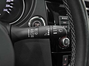 Nissan Qashqai 1.3 DIG-T 160 DCT N-CONNECTA 5P (TECHO Y BARRAS+RUEDA REPUESTO) Ruby Red Metalizado