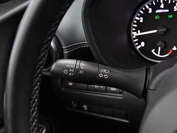 Nissan Juke 1.0 DIG-T 114CV N-CONNECTA 5P (BITONO) Skyline Grey + Midnight Black Metalizado