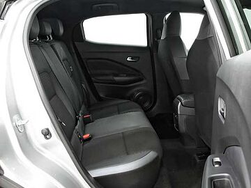 Nissan Juke 1.0 DIG-T 114CV N-CONNECTA 5P (BITONO) Diam. Silver + Midnight Black Metalizado