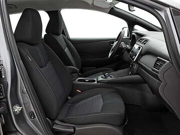 Nissan Leaf BEV 40KWH ACENTA 5P Skyline Grey Metalizado