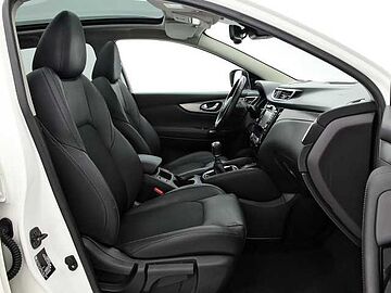 Nissan Qashqai 1.5 DCI TEKNA 5P (TECHO+AUDIO BOSE) Lunar White Metalizado