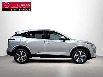 Nissan Qashqai 1.3 DIG-T MHEV 140CV N-CONNECTA 5P (TECHO PANORAMICO) Diamond Silver Metalizado