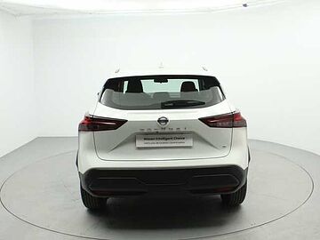 Nissan Qashqai 1.3 DIG-T MHEV 140CV ACENTA 5P Lunar White Metalizado