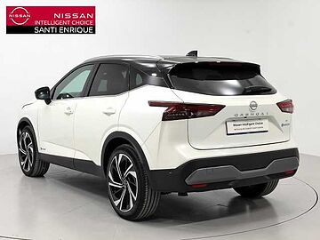 Nissan Qashqai 1.5 HEV E-POWER 190CV TEKNA+ AUTO 5P(BITONO) Lunar White + Midnight Black Metalizado