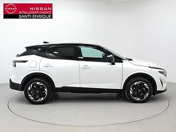 Nissan Qashqai 1.3 DIG-T MHEV 140CV N-CONNECTA 5P (BITONO) Kori White + Black Metalizado